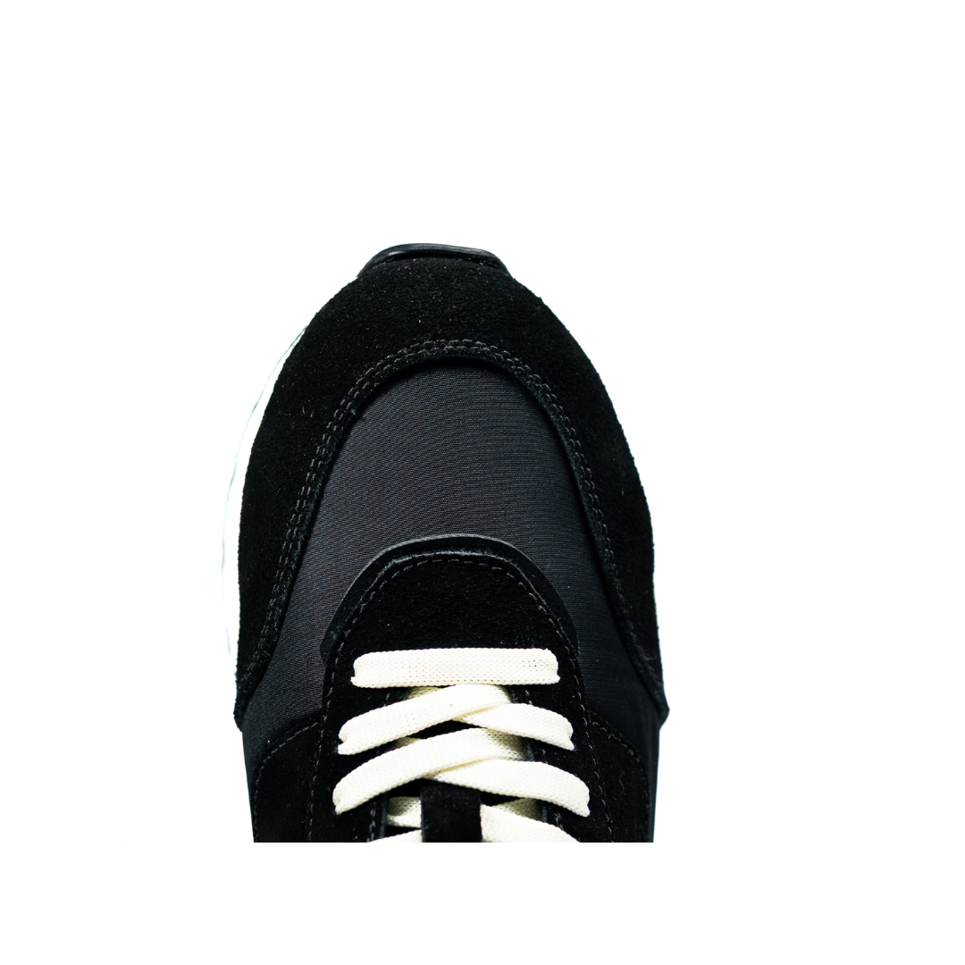 Sneakers Burdeos en Gamuza con Suela Chunky