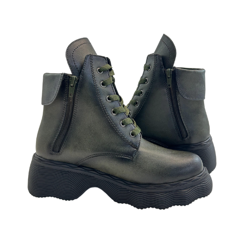 🖤 Botas de Ecocuero Verde con Cordones - Estilo Audaz y Vanguardista ✨