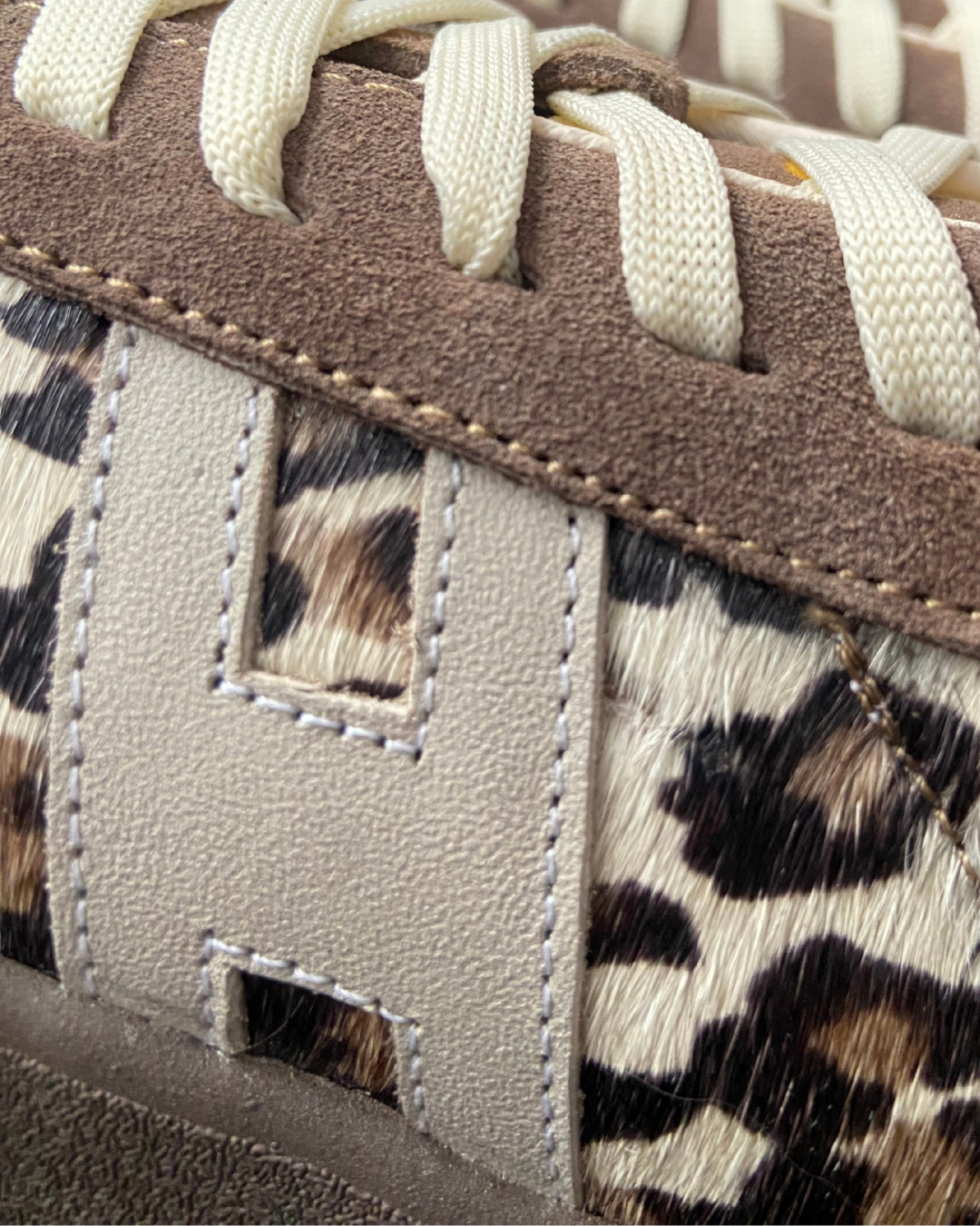 CALZADO CAFE ANIMAL PRINT 19