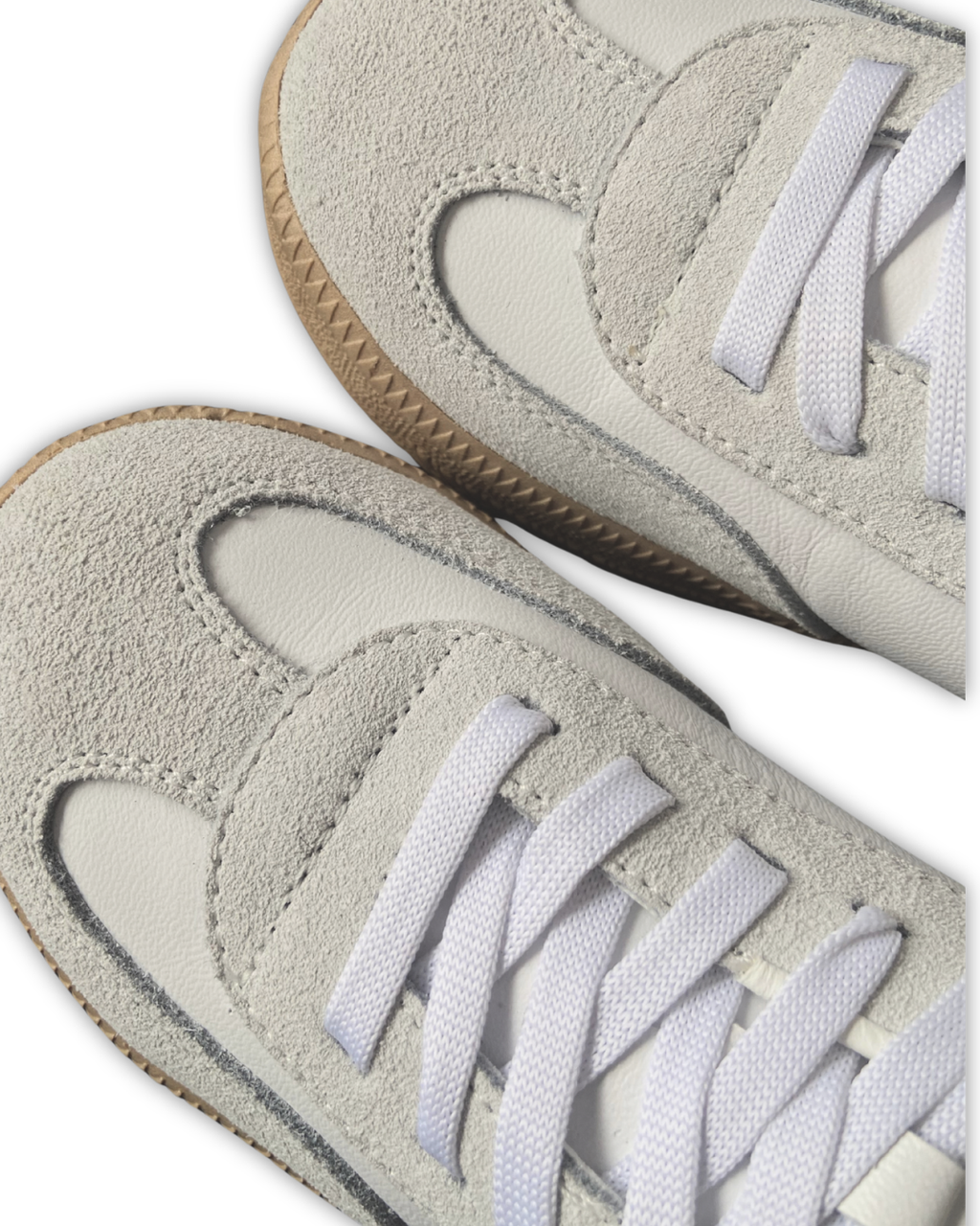CALZADO GAMUZA BLANCO 30